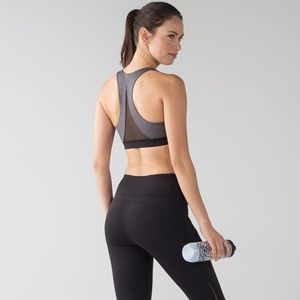 lululemon athletica invigorate bra - 4